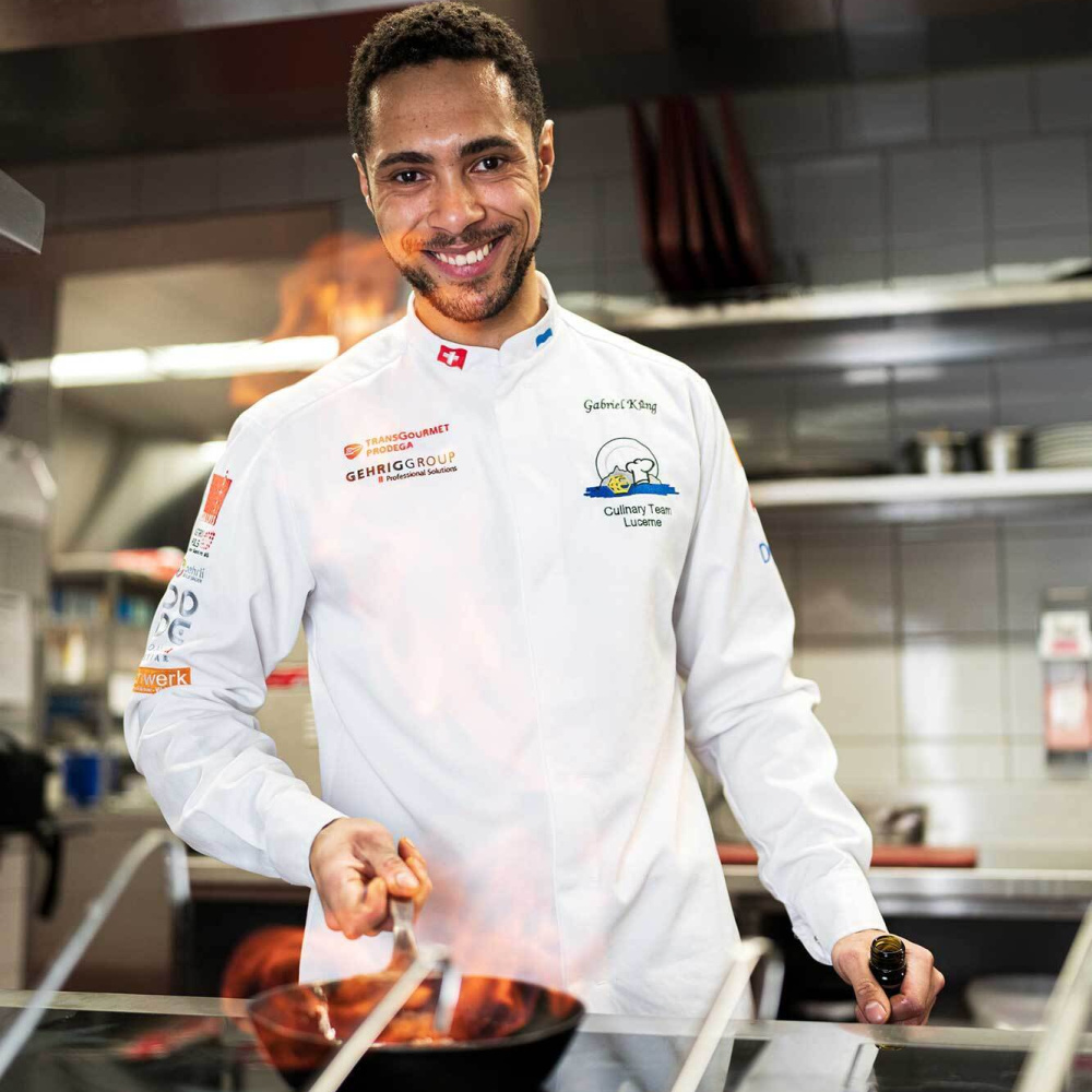 Erfolgreicher «Schweizerhof»-Koch – Gabriel Küng holt Olympia-Gold