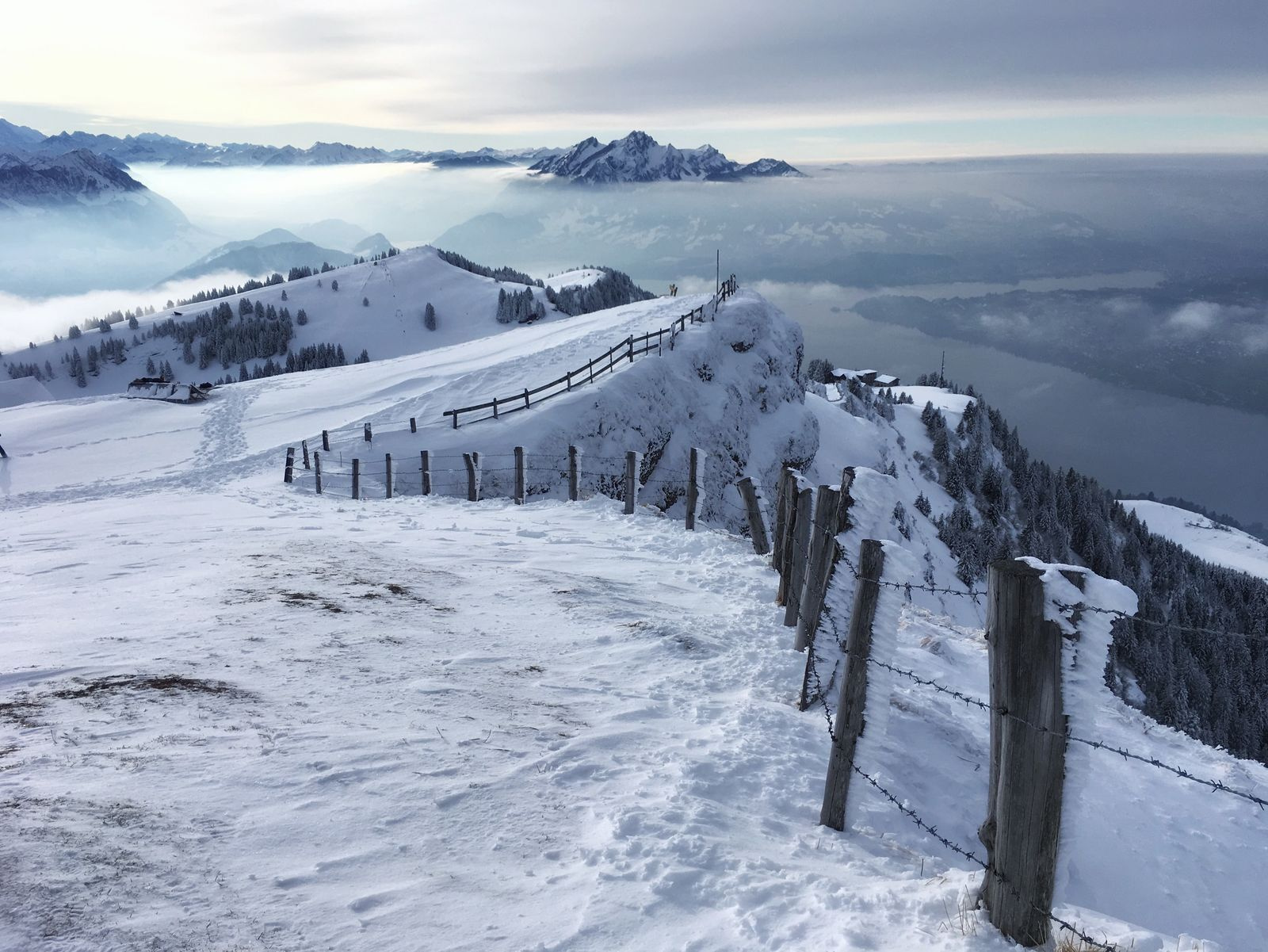 Csm Rigi Kulm mit Blick auf den Vierwaldstaettersee ebc2d319b4