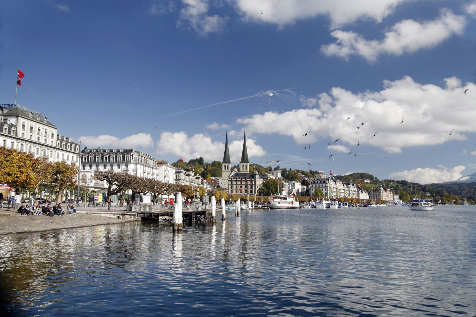 Csm Schweizerhofquai an Seepromenade am Vierwaldstaettersee a8980ac3b3