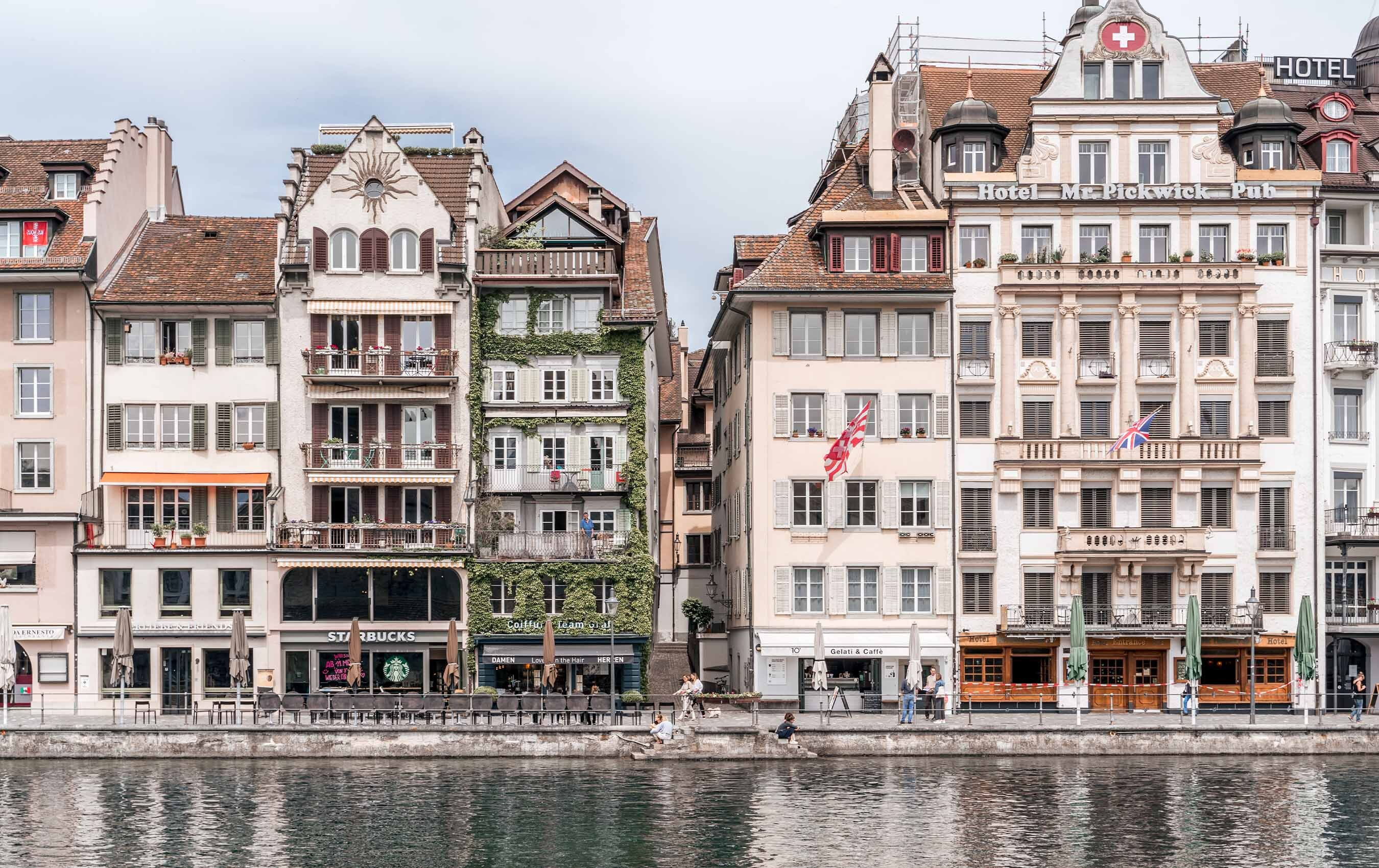 <p>Lucerne & Region</p>