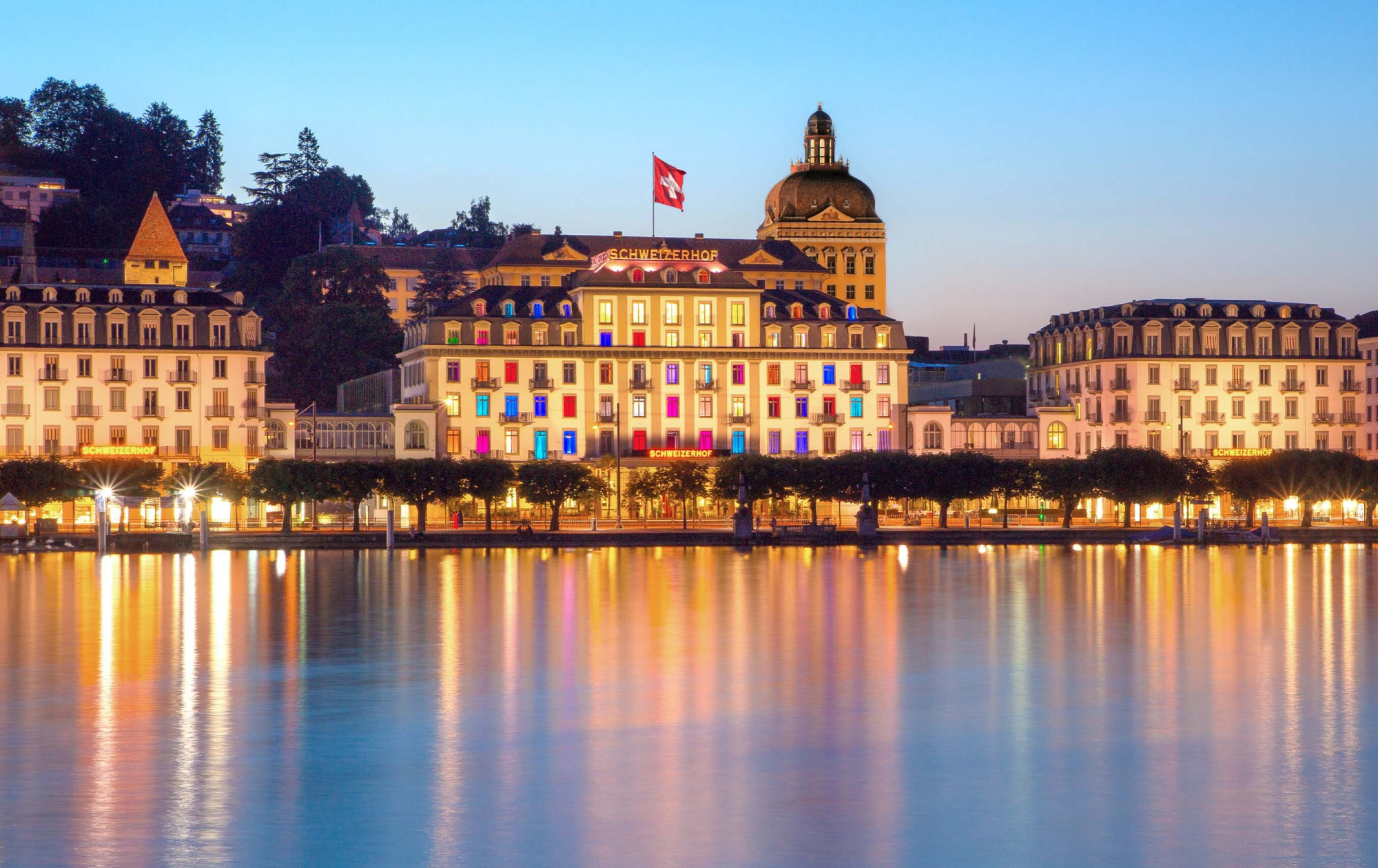 Leuchtenstadt luzern region hotel schweizerhof luzern 03