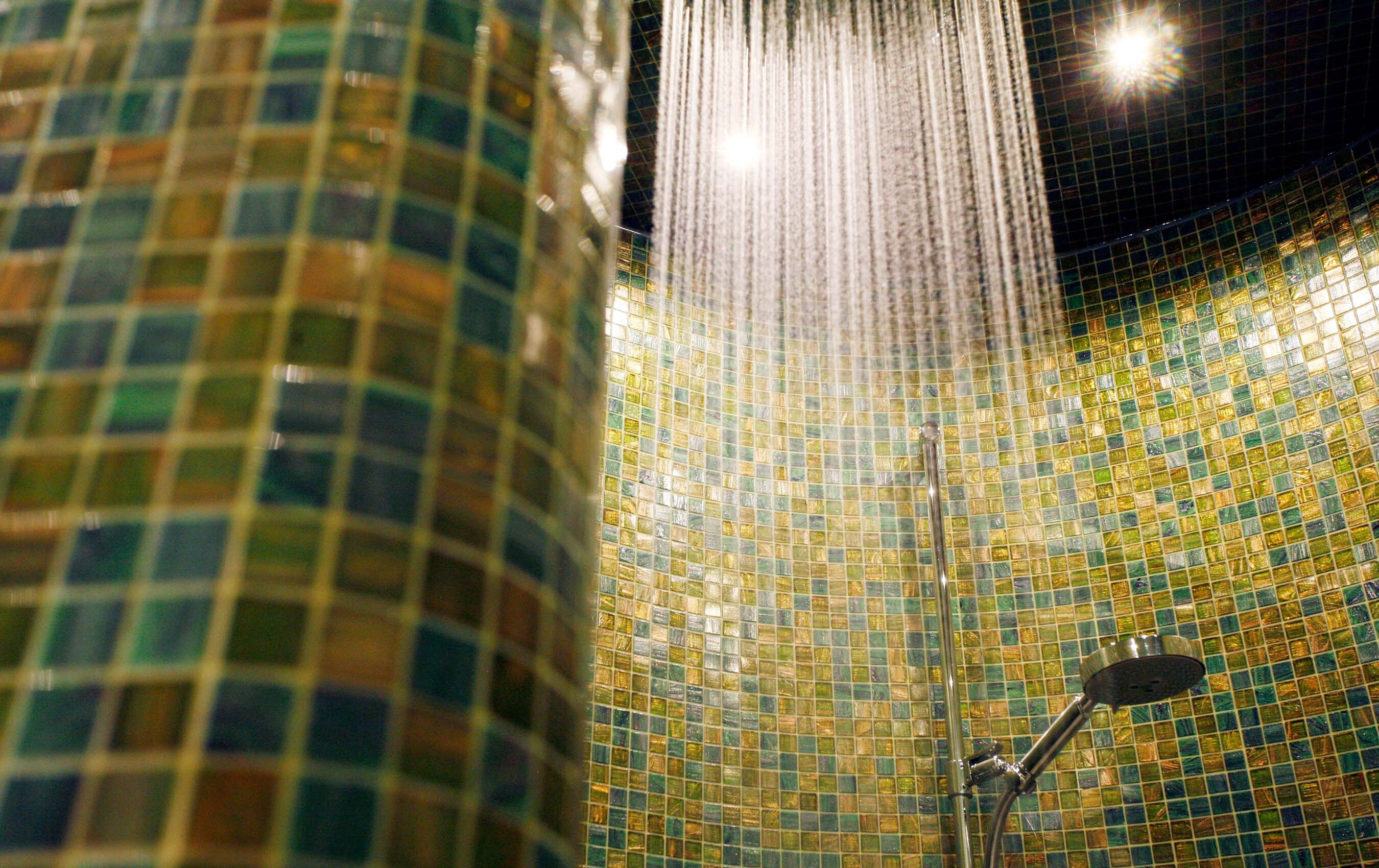Sauna wellness hotel schweizerhof luzern 02